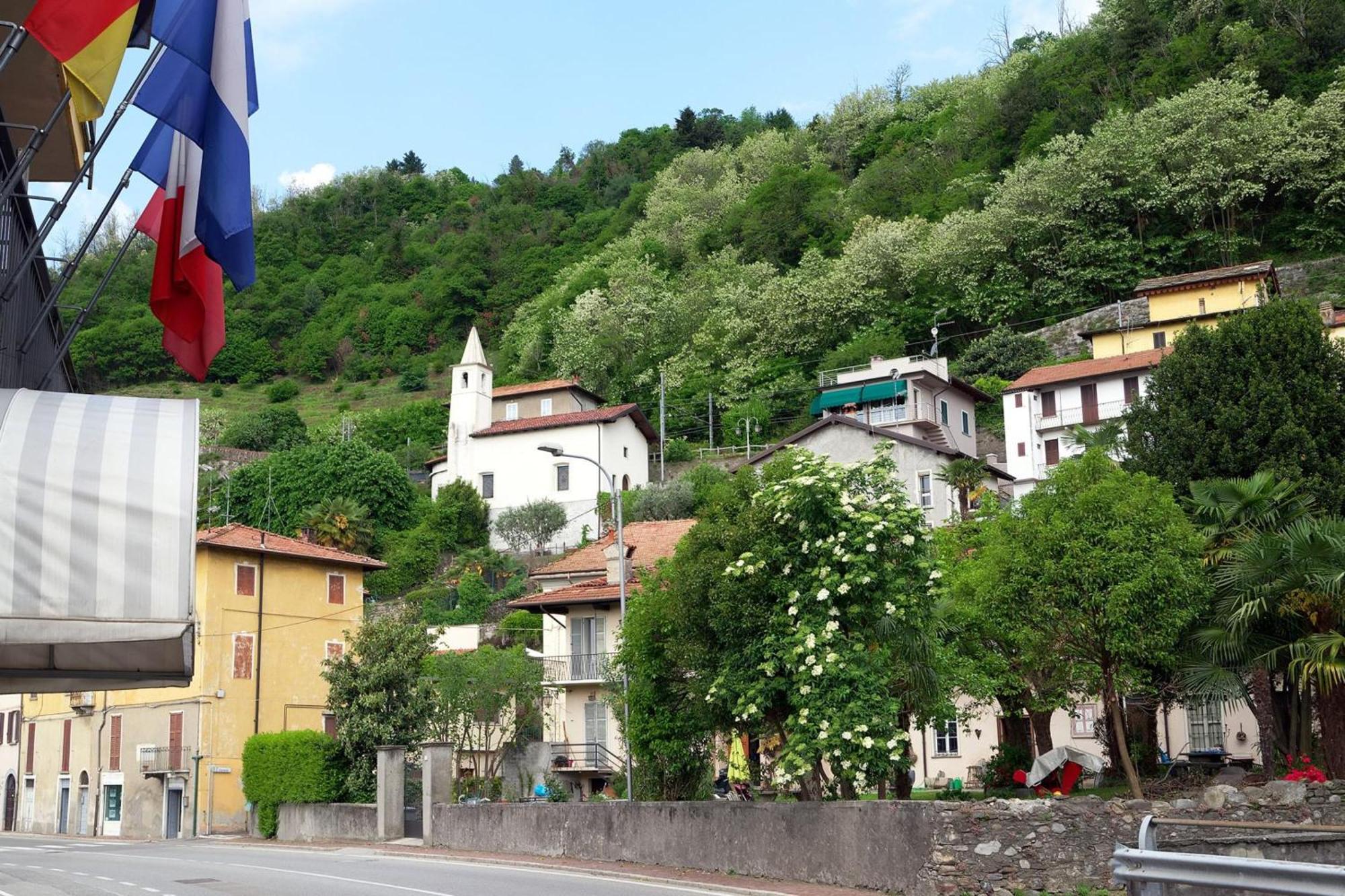 Apartamento Residenza Girasole Lesa Exterior foto