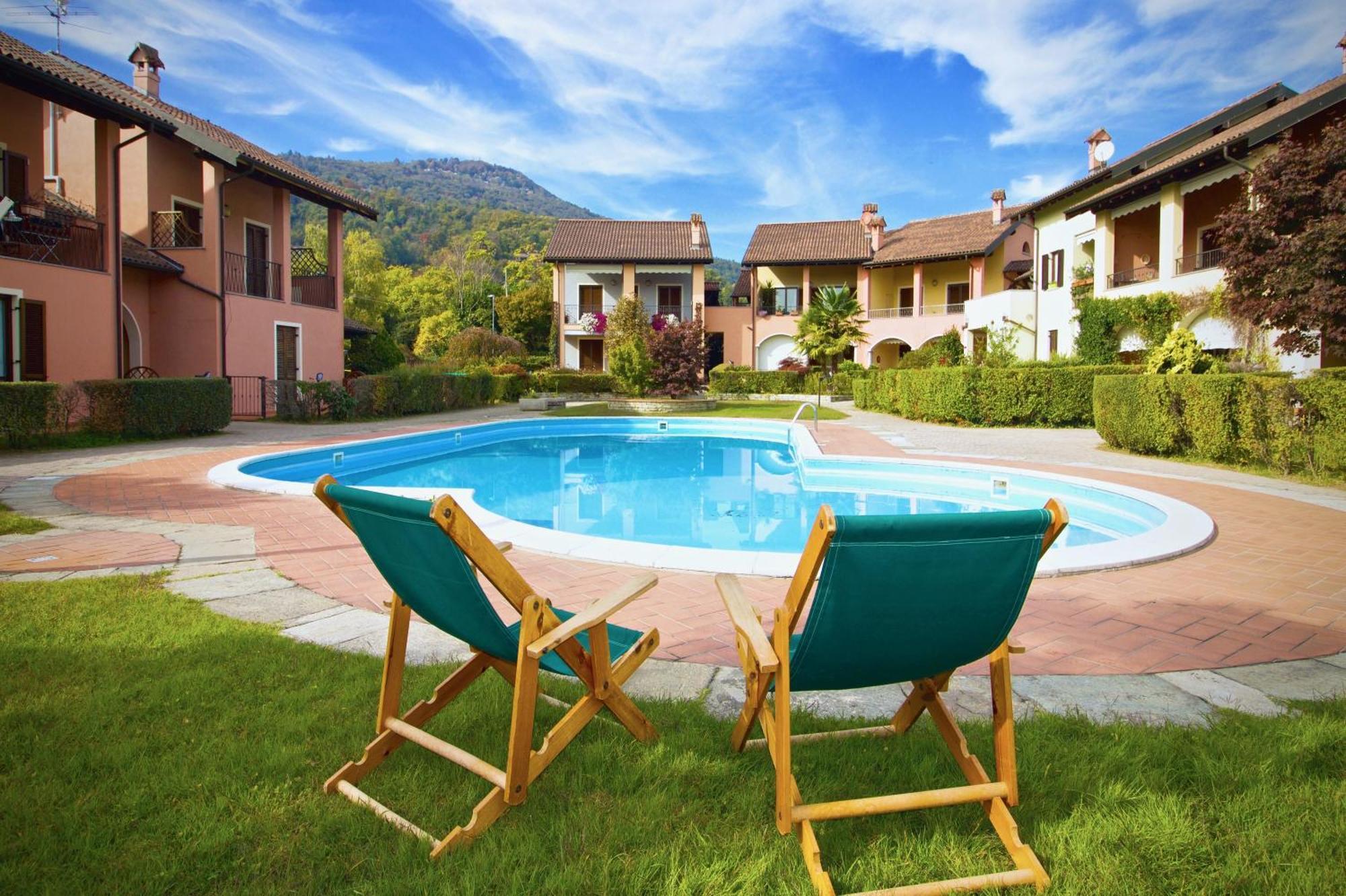 Apartamento Residenza Girasole Lesa Exterior foto