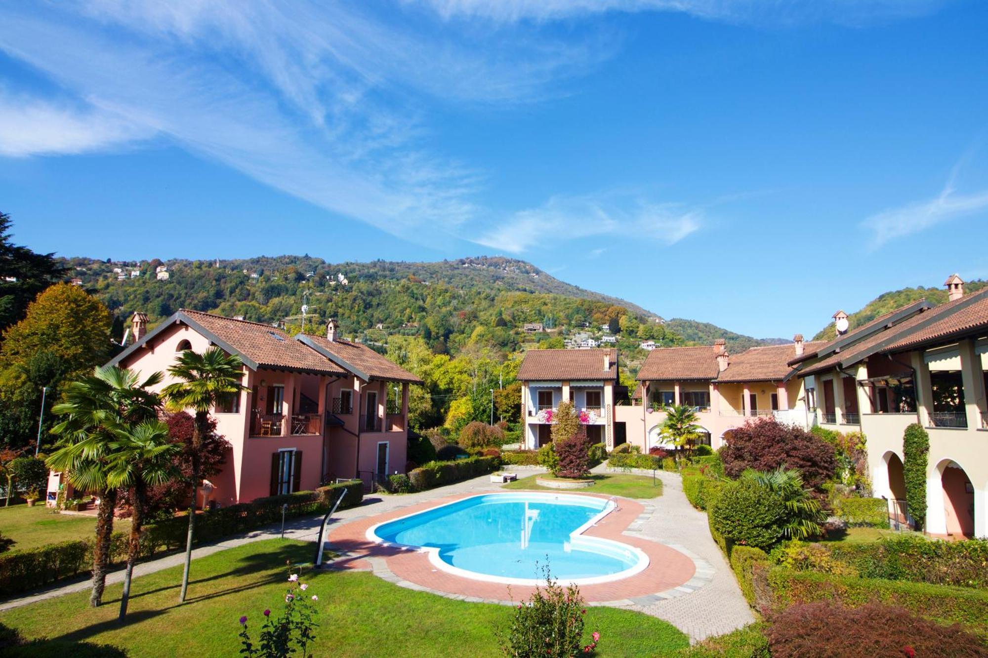 Apartamento Residenza Girasole Lesa Exterior foto